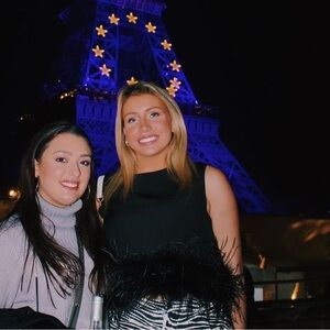 BLACK OSTRICH FEATHER TOP